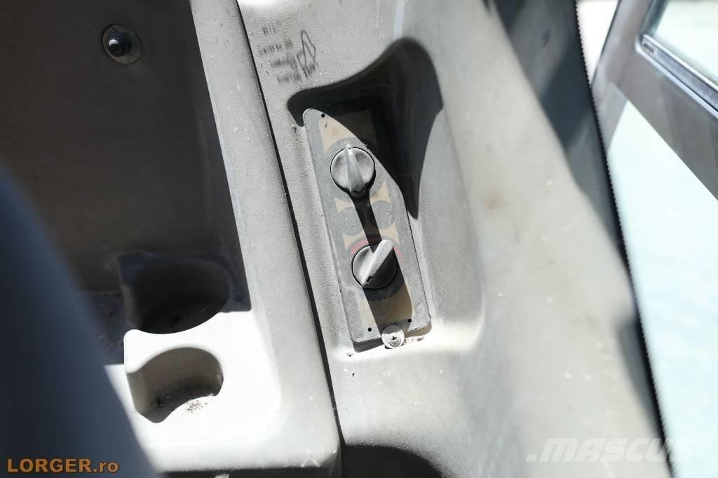 CASE WX 145 Колесни екскаватори