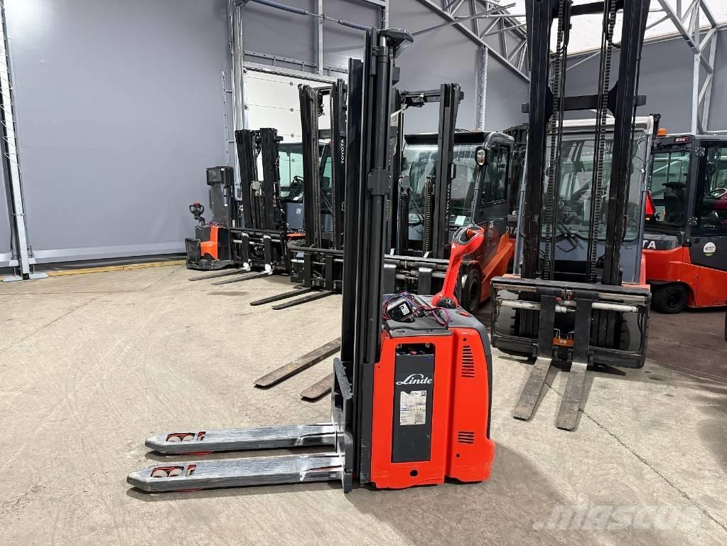 Linde D 14 Самоходни товарачи