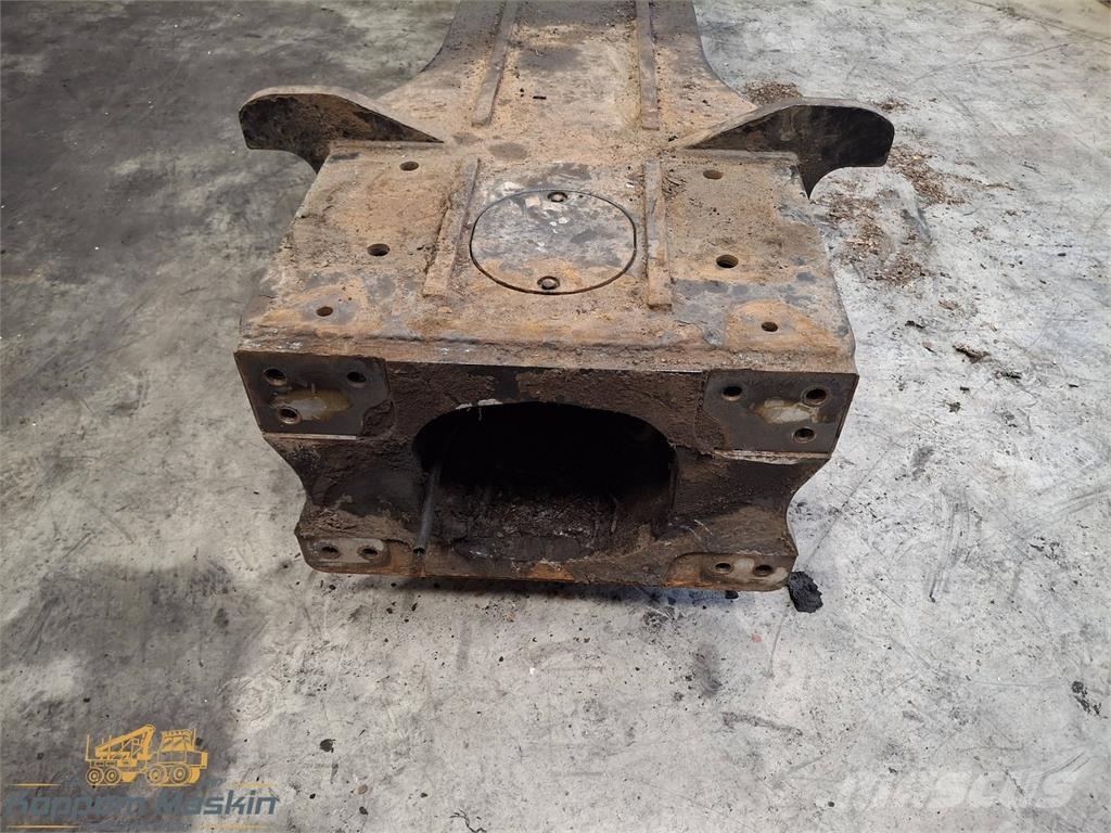 Komatsu 845 Други компоненти