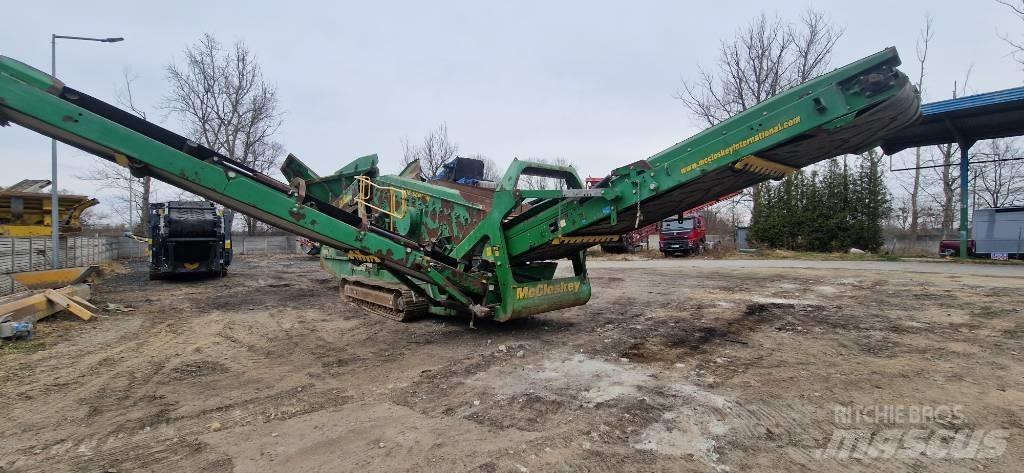 McCloskey R155 Мобилни скрийнери
