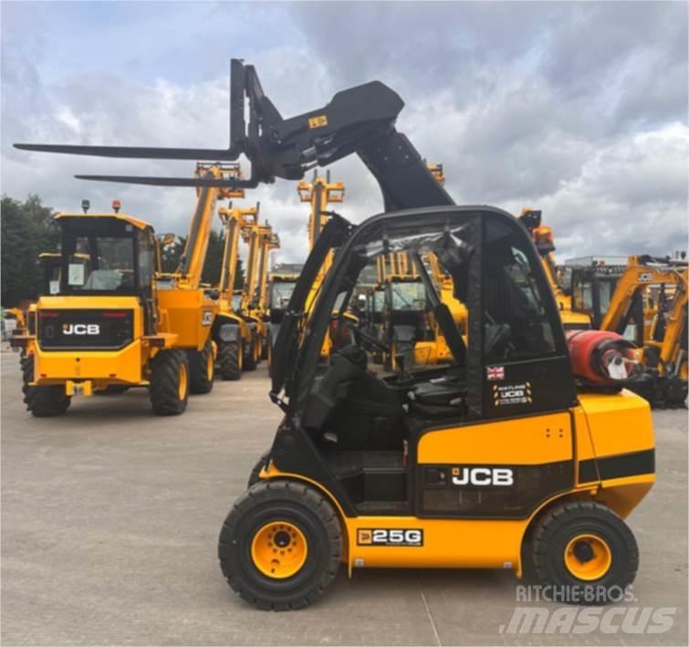 JCB TLT 25 Вилични кари-повдигачи - други