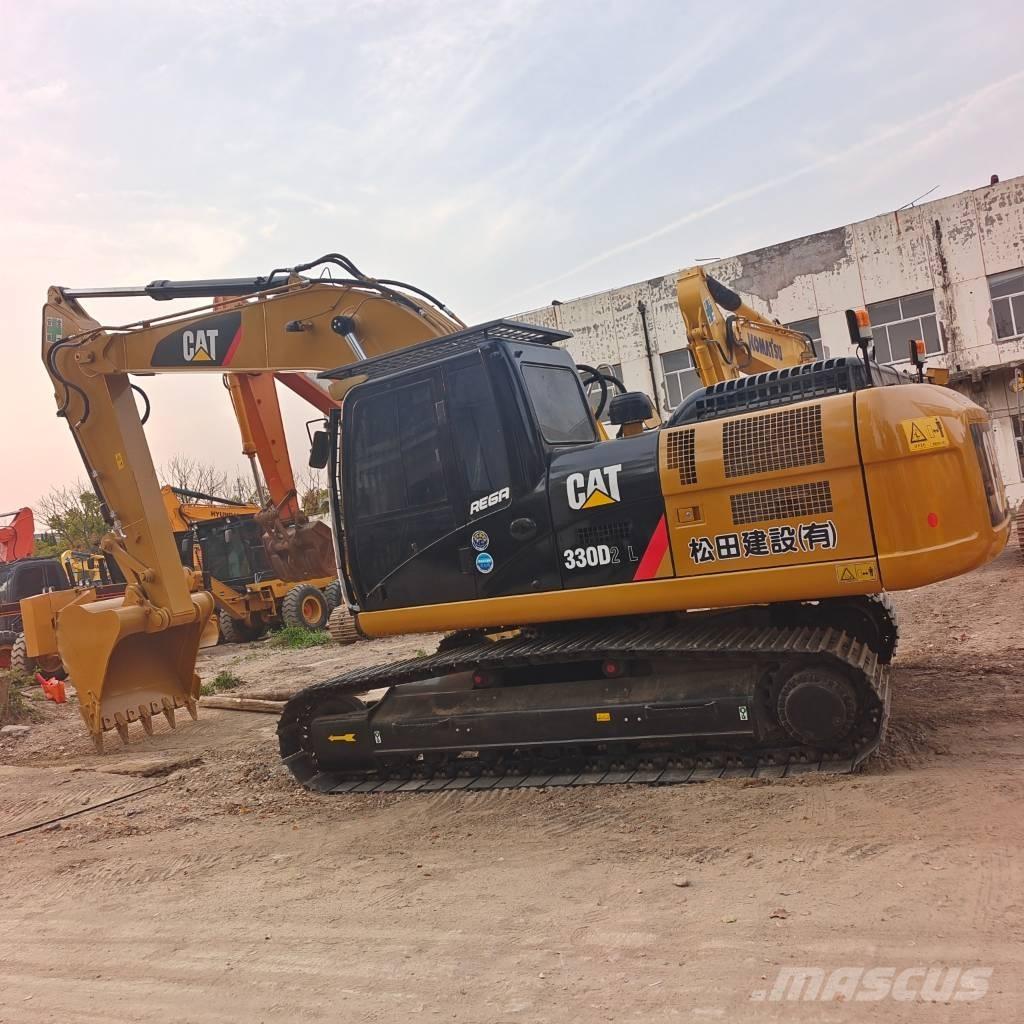 CAT 324 D2L Верижен екскаватор