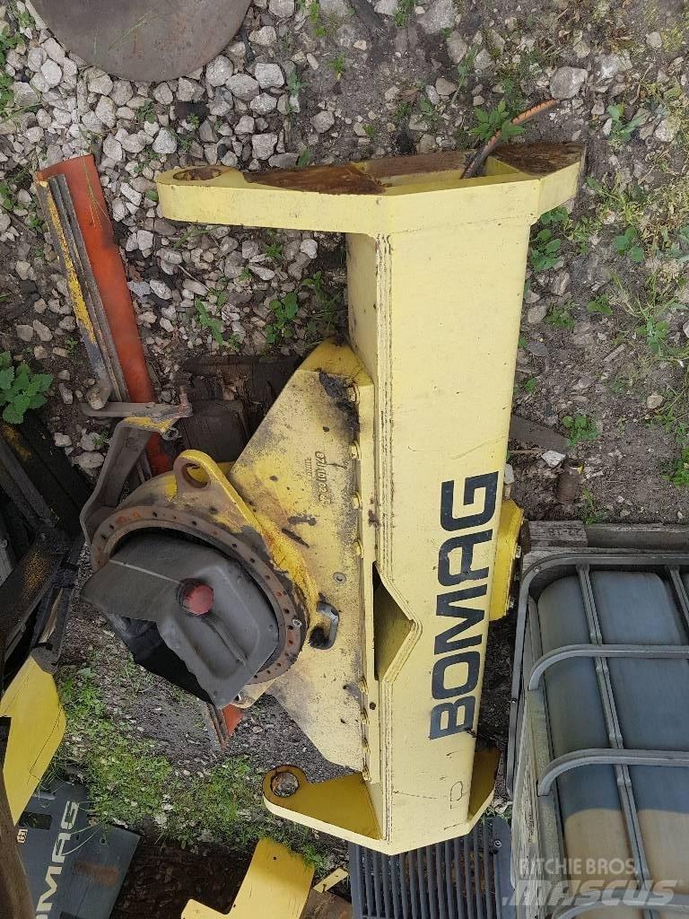 Bomag BW 184 AD Шаси