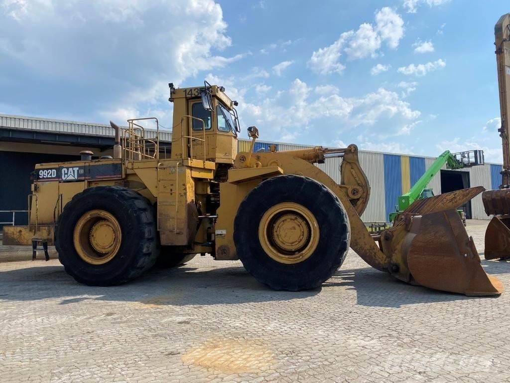 CAT 992 D NVT Колесни товарачи