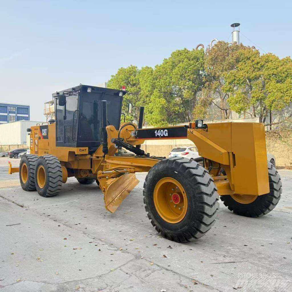 CAT 140G Грейдери