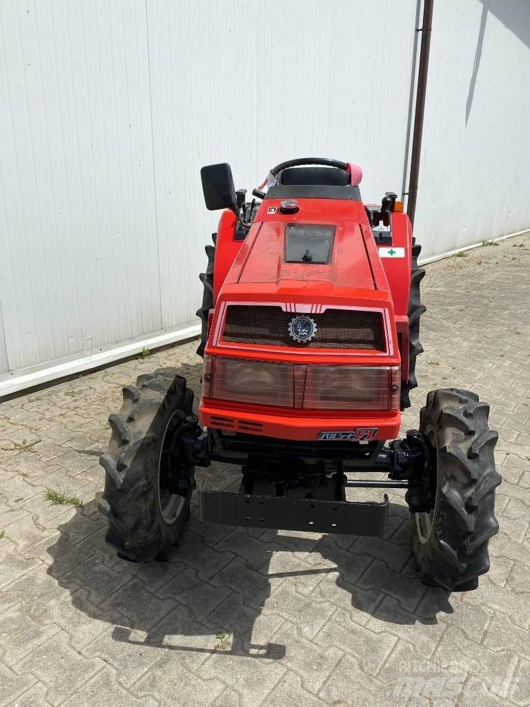 Mitsubishi MT20 Компактни трактори