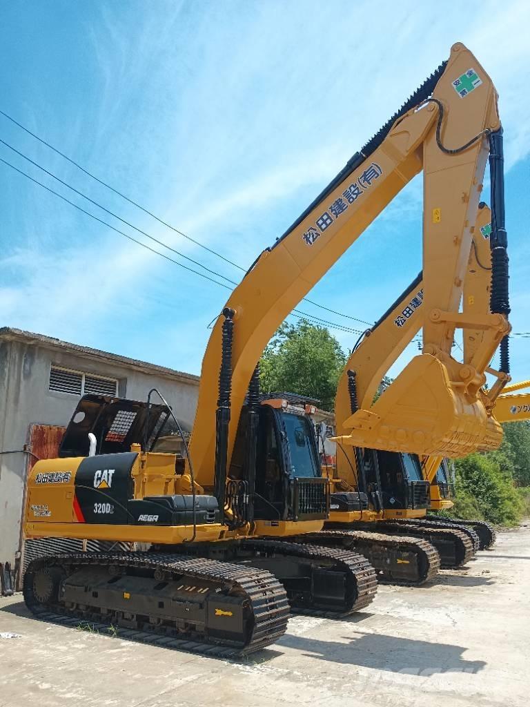 CAT 320D2L Верижен екскаватор