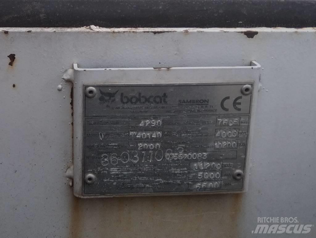 Bobcat T 40140 Пробивни машини за хоризонтално сондиране