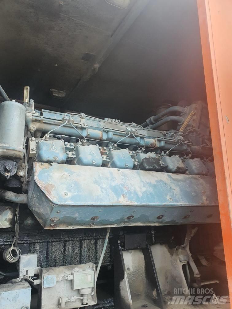 Asea 680 kva Дизелови генератори
