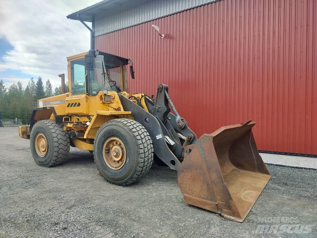 Volvo L90C Колесни товарачи