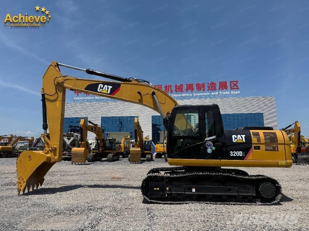 CAT 320 D2 Верижен екскаватор