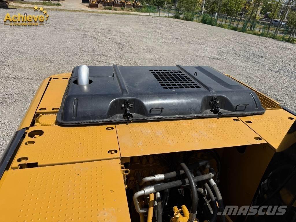 CAT 320 D2 Верижен екскаватор