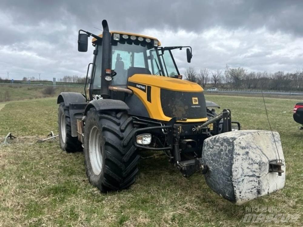 JCB Fastrac 2155 Трактори
