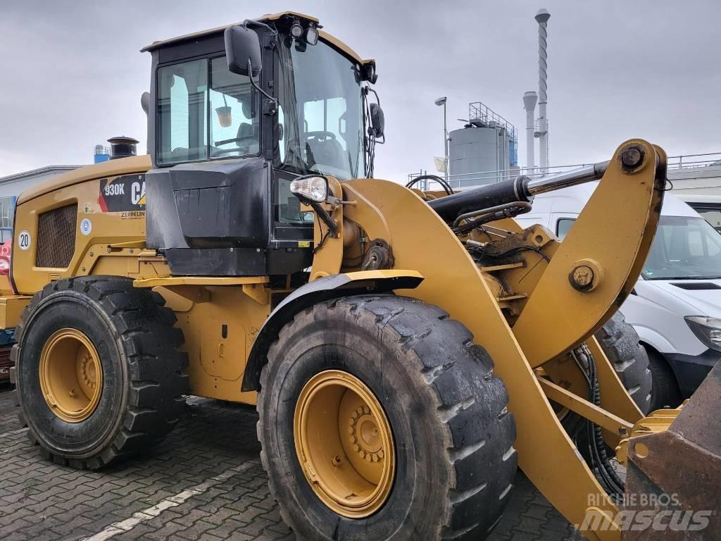 CAT 930 K Колесни товарачи