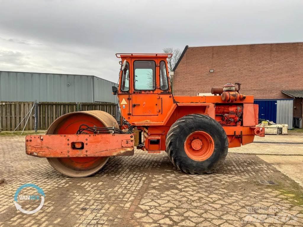 Hamm 2410SSD Други ролки
