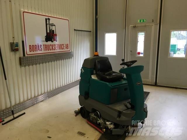 Tennant T 7 + Комбинирани скрубери за метачни машини

