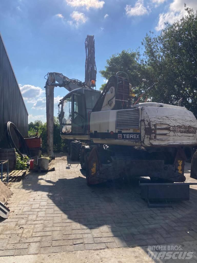 Terex TM 230 Оператори на отпадъци/индустрия
