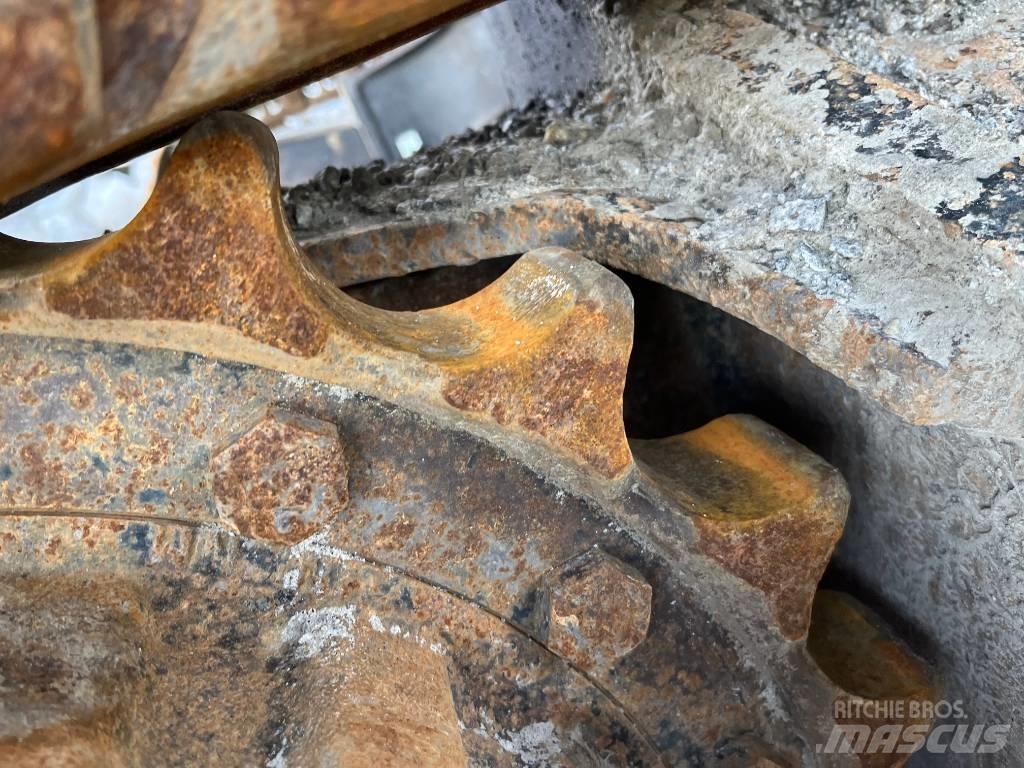CAT 324 E Верижен екскаватор