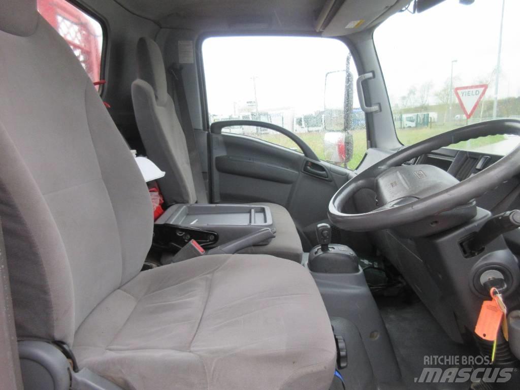 Isuzu N 75.190 Бордови камион / автолебедка