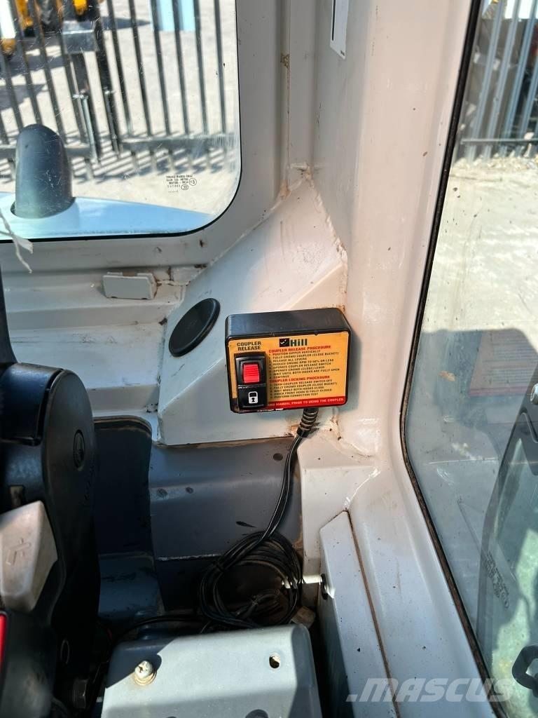 Takeuchi TB 250 Мини екскаватори < 7 т