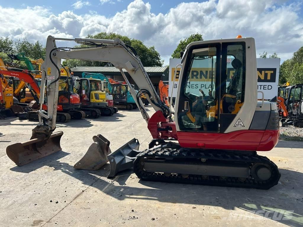 Takeuchi TB 250 Мини екскаватори < 7 т