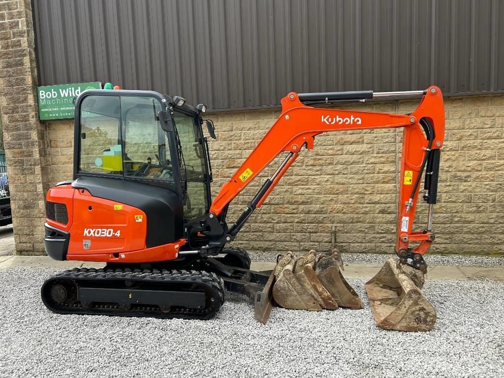 Kubota KX030-4 Мини екскаватори < 7 т