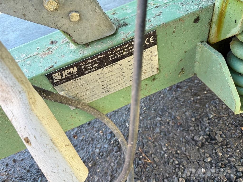 JPM 27 T Ремаркета за бали