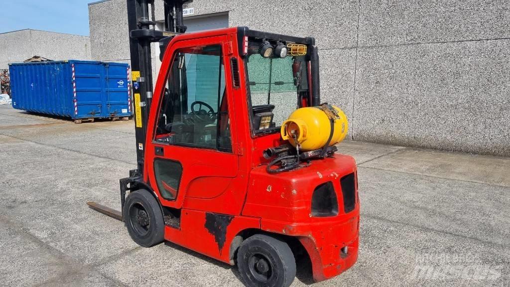 Hyster H 3.00 FT Камиони с АГУ