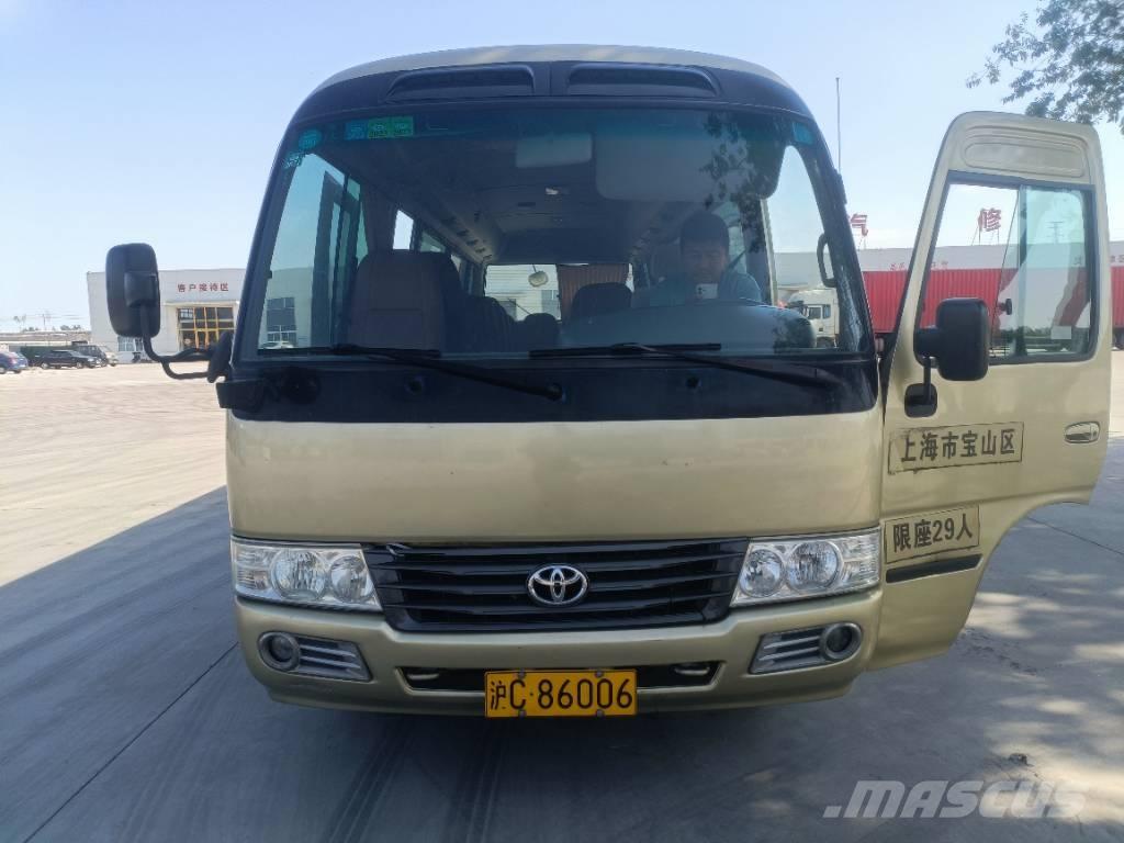 Toyota Coaster Bus Мини бусове