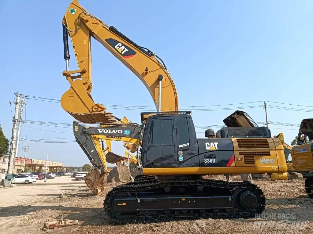 CAT 336 D2 Средни екскаватори 7т - 12т