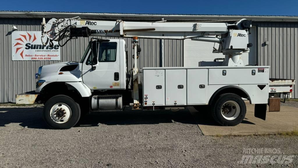 International 7300 Други
