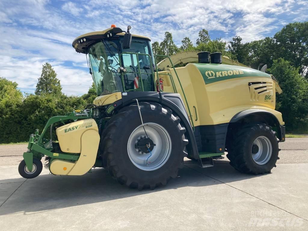 Krone BiG X 680 Самоходни фуражири