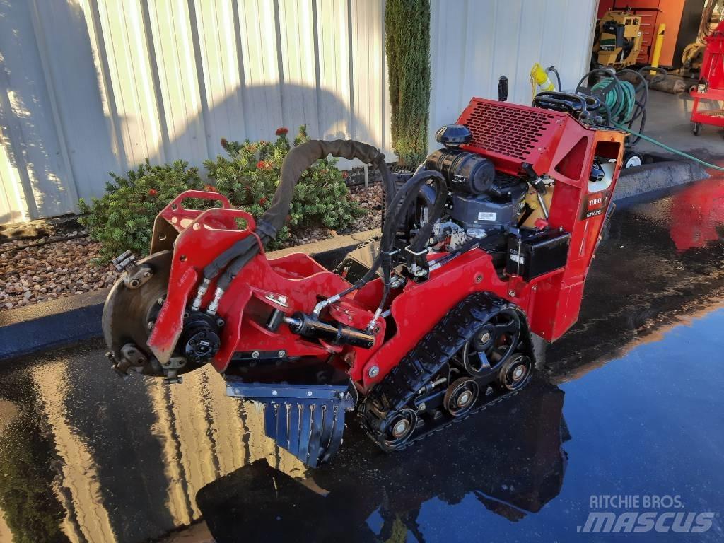 Toro STX26 Мелници за пънове
