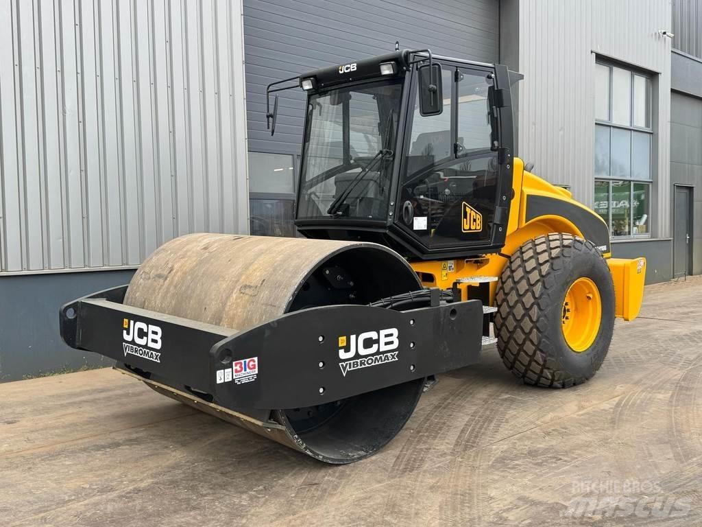 JCB VM166D Еднобарабанни ролки
