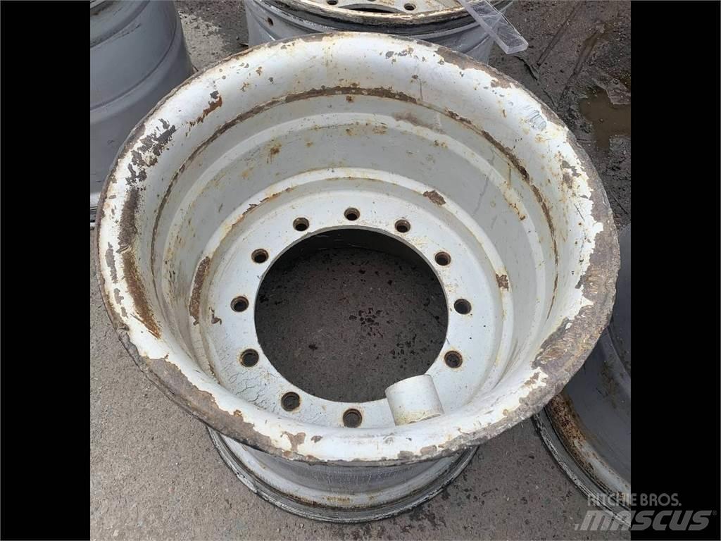 Gremo 1350 24x26,5 Гуми