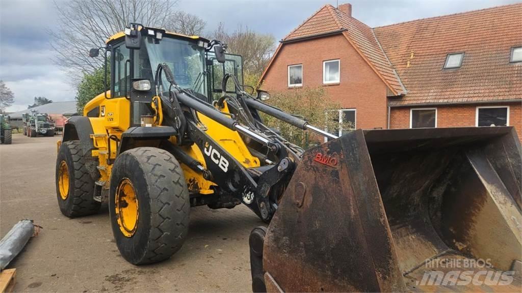 JCB 427 agri Колесни товарачи