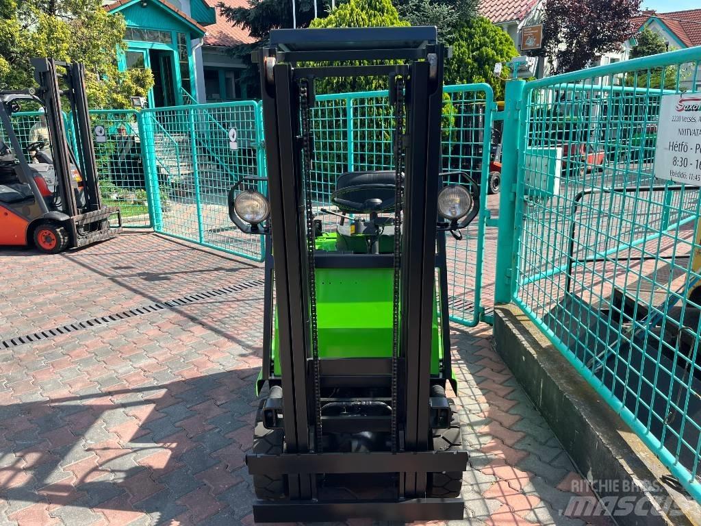 Toyota 2 FB07 Електрически вилични кари-повдигачи
