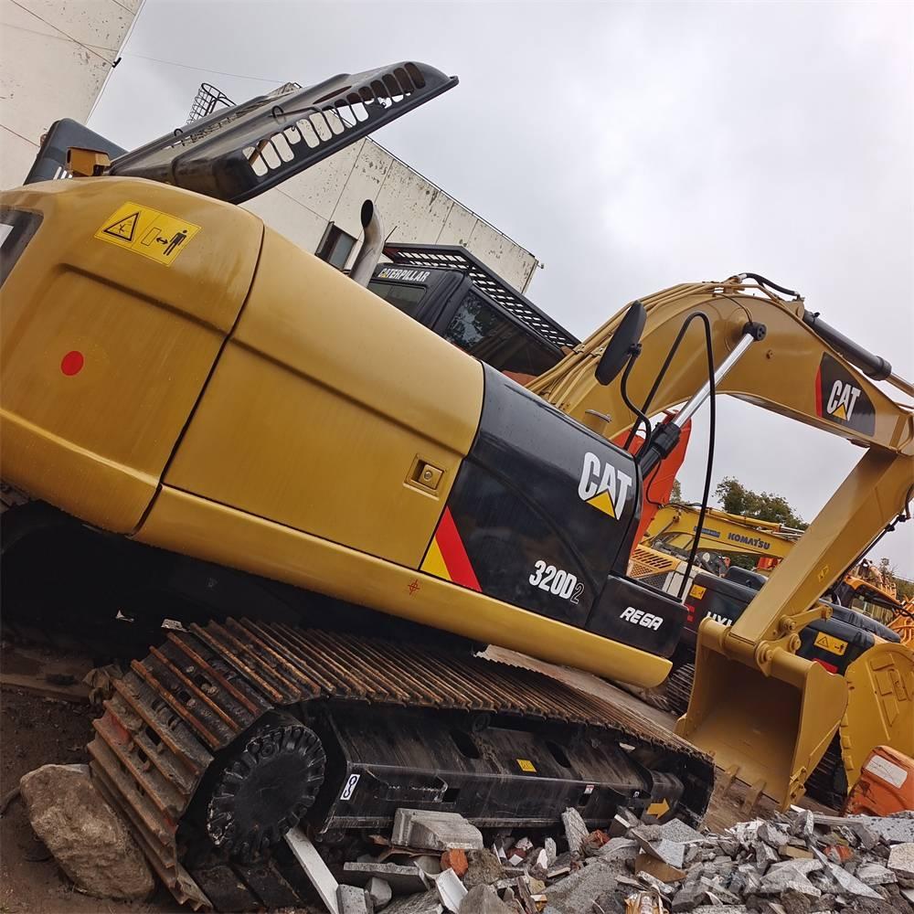 CAT 320 D Верижен екскаватор