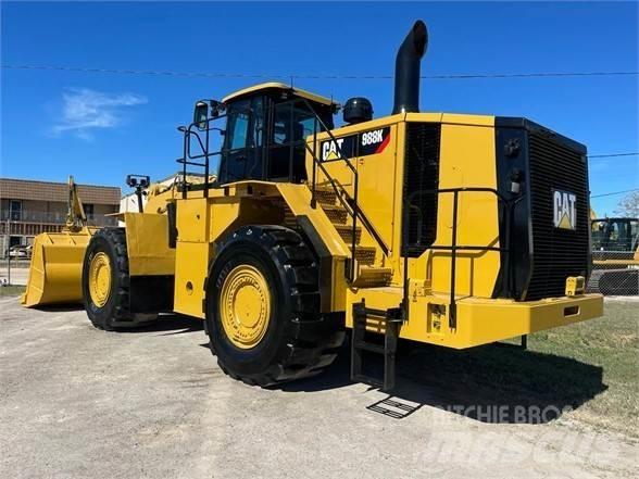 CAT 988K Колесни товарачи