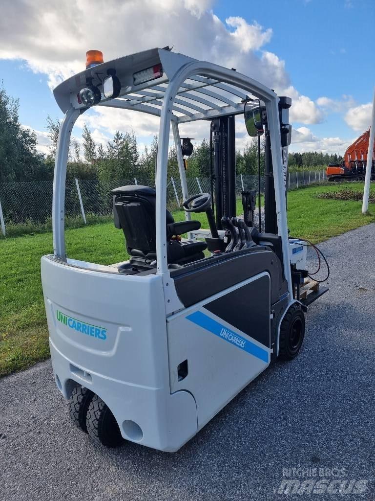 UniCarriers TX3-18 Електрически вилични кари-повдигачи