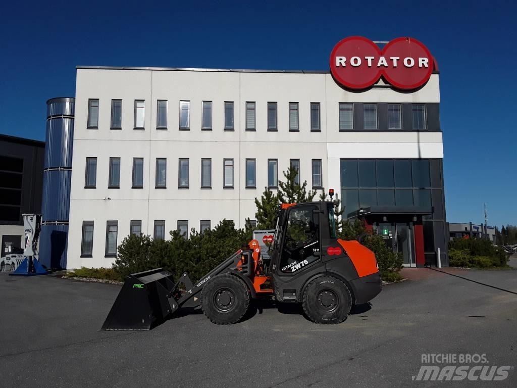 Hitachi ZW75-6 Колесни товарачи