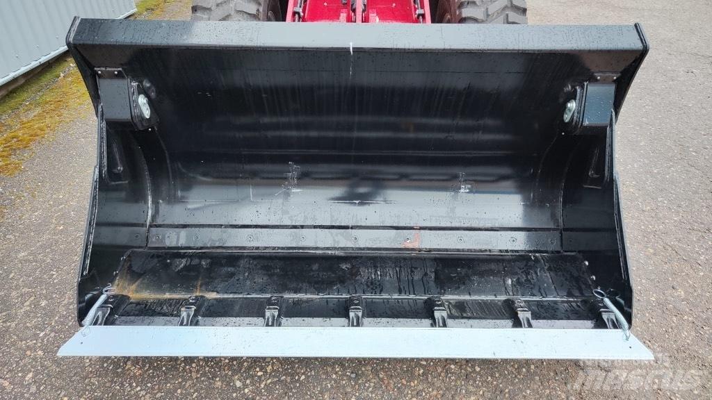 Yanmar V80 Колесни товарачи
