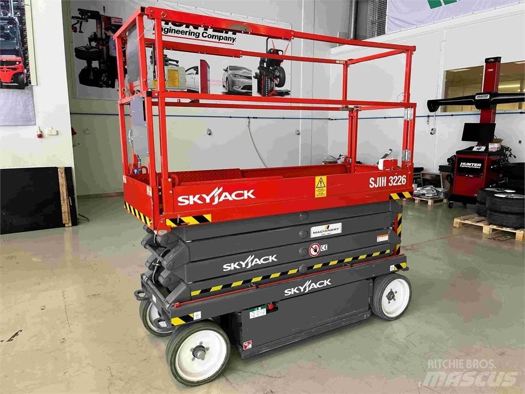 SkyJack SJ3226 Ножични работни платформи