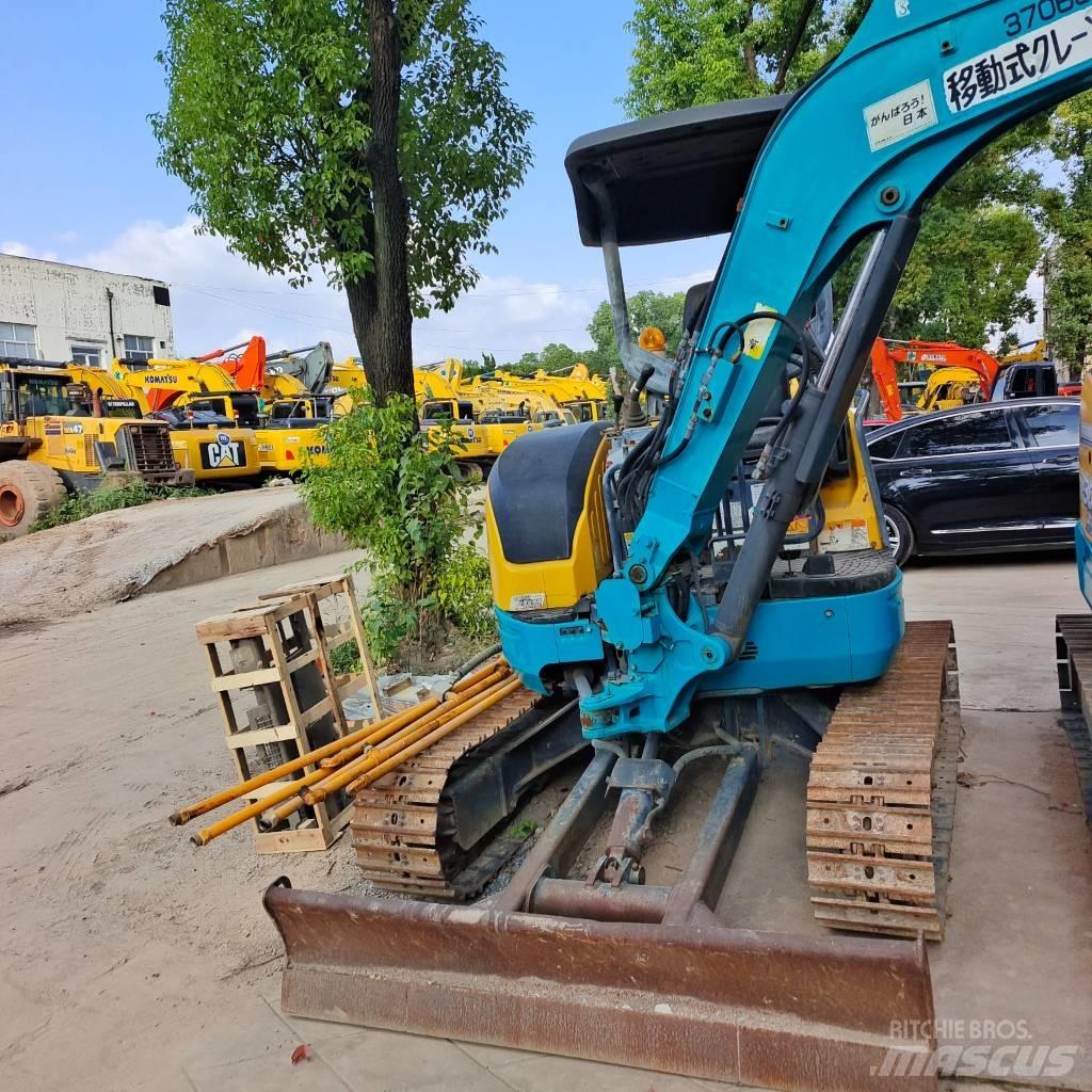 Kubota U30 Мини екскаватори < 7 т