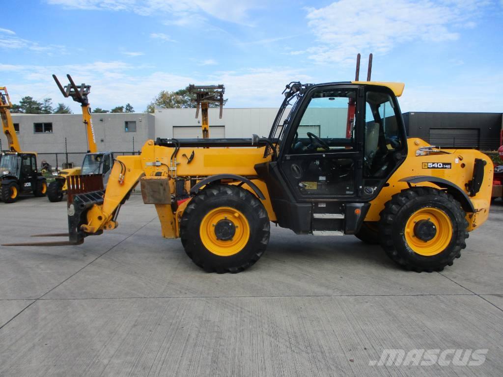JCB 540-140 (036) Телескопични товарачи