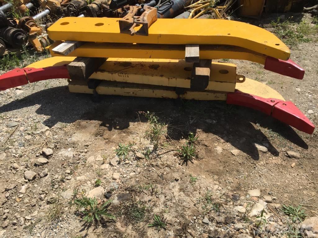 CAT D9N Верижни булдозери

