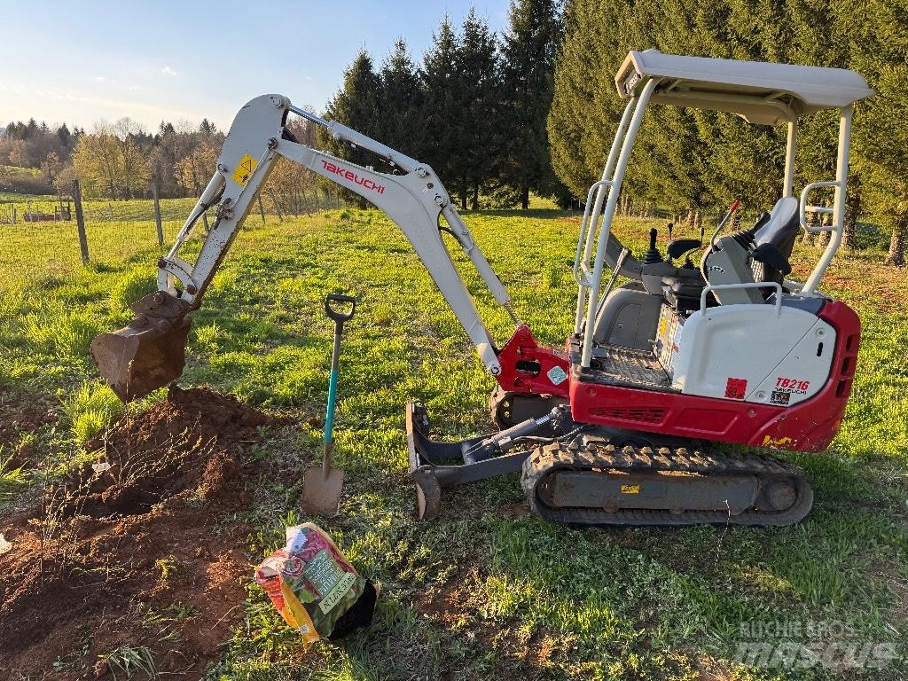 Takeuchi TB 216 Мини екскаватори < 7 т