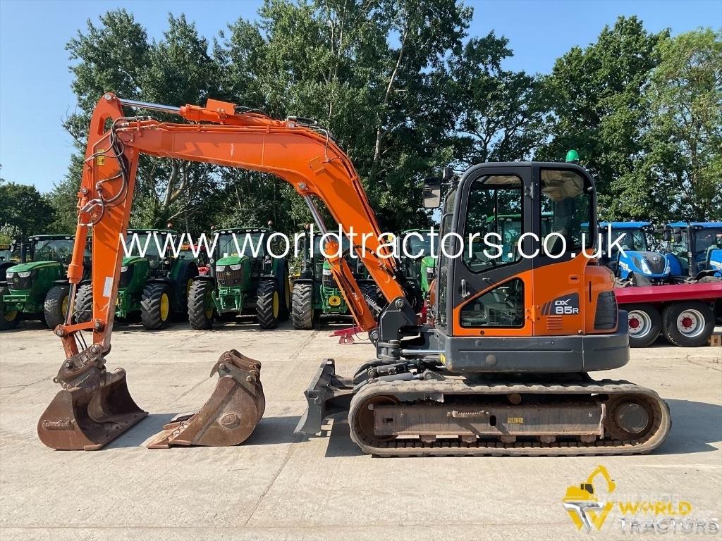 Doosan DX 85 R-3 Средни екскаватори 7т - 12т