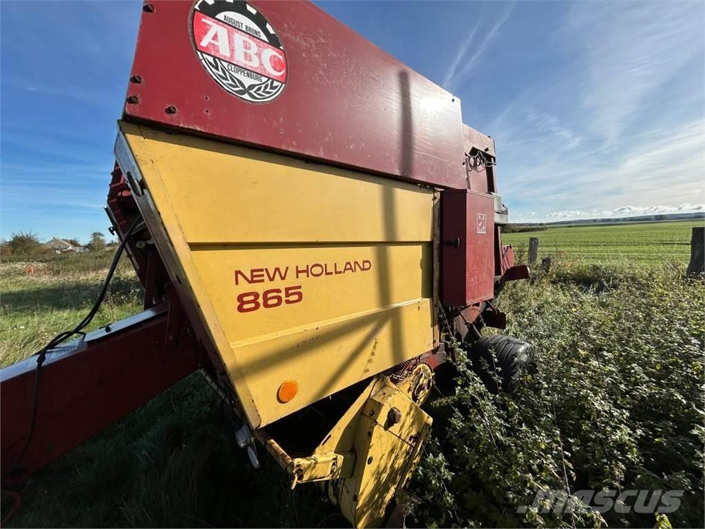 New Holland 865 Сламопреси за кръгли бали
