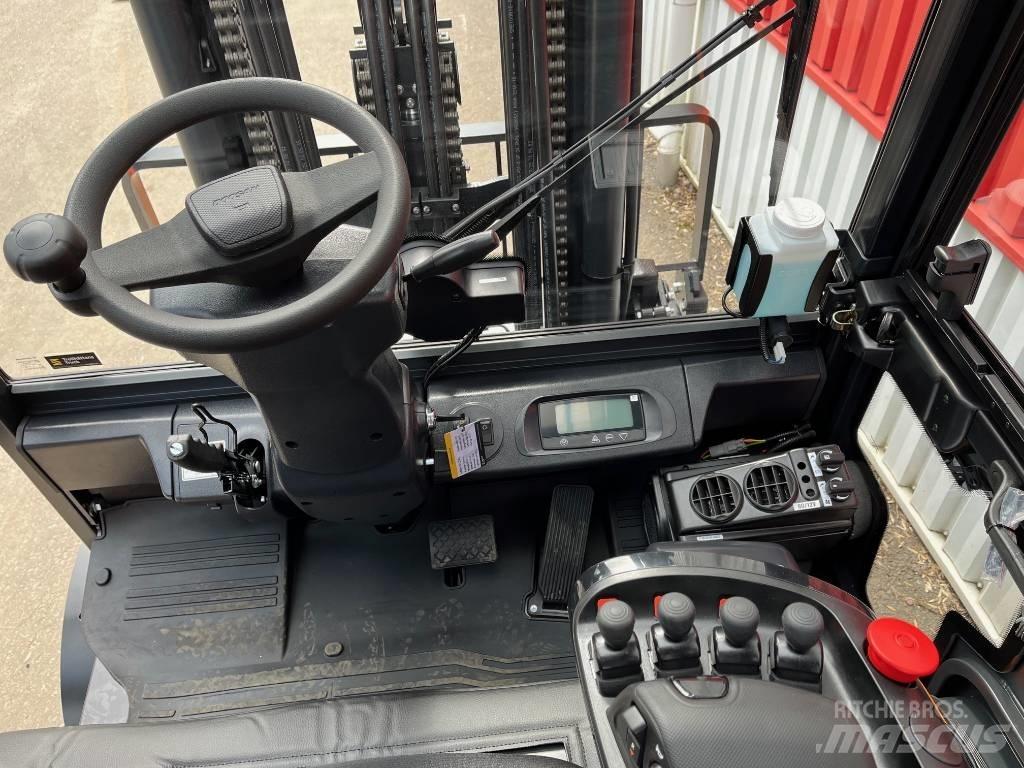 Doosan B 50 X-7 Електрически вилични кари-повдигачи
